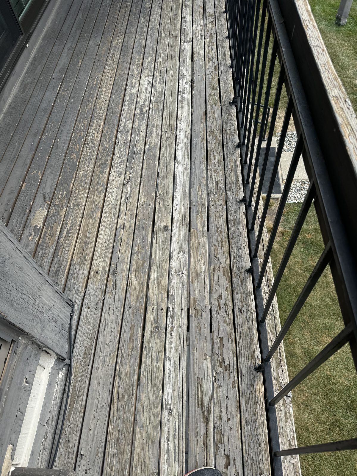 Long balcony walkway after decking replacement