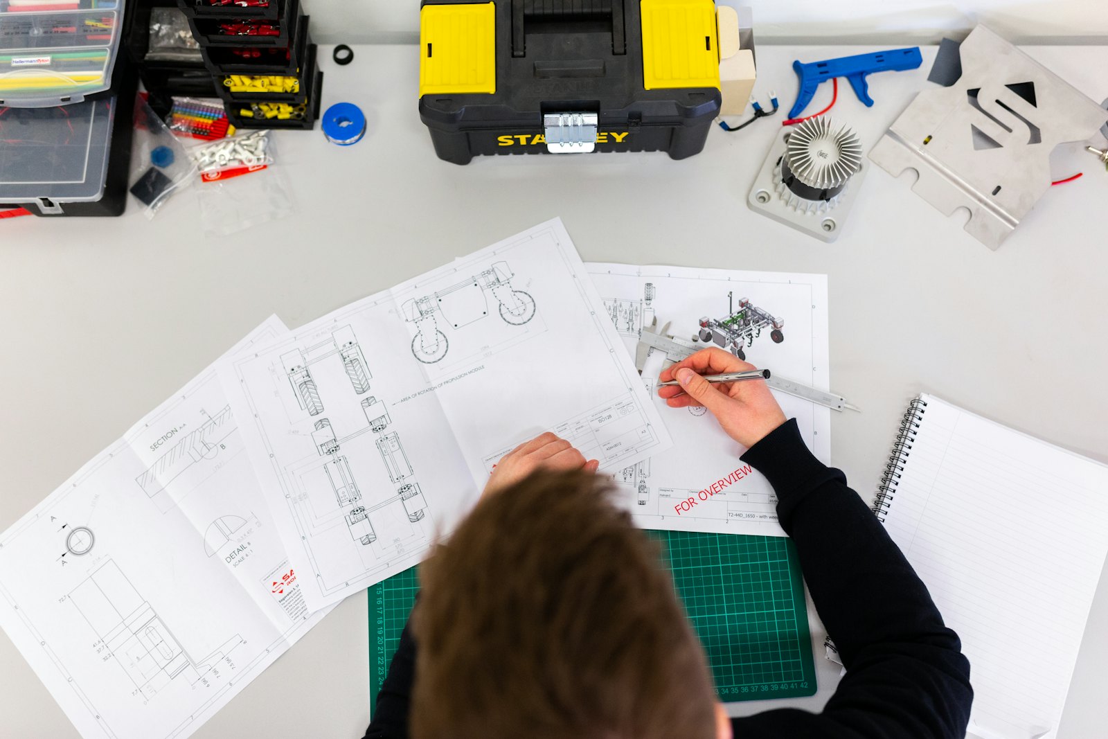 Detailing shop drawings by hand